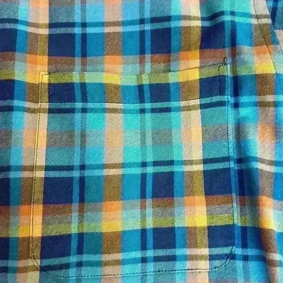 Men’s Viyella Wool and Cotton Plaid Long Sleeve Button Down - Size Medium - Picture 9 of 12